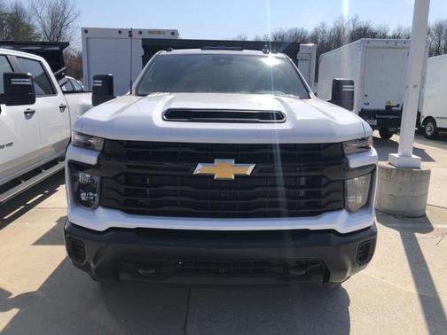 2024 Chevrolet Silverado 3500 WT
