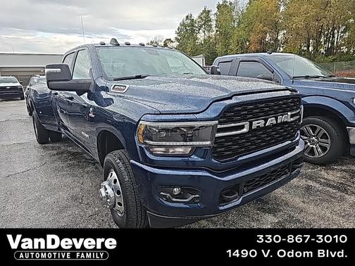 2023 RAM 3500 Big Horn Crew Cab 4x4 8' Box