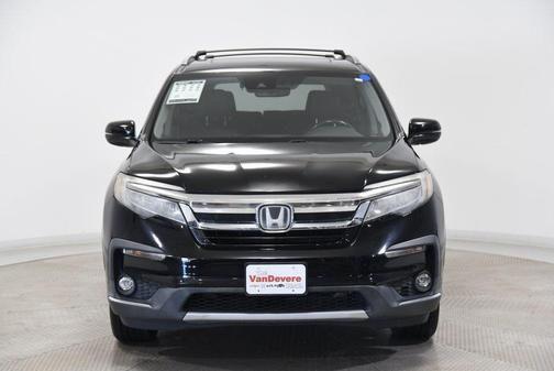 2020 Honda Pilot Touring 8-Passenger