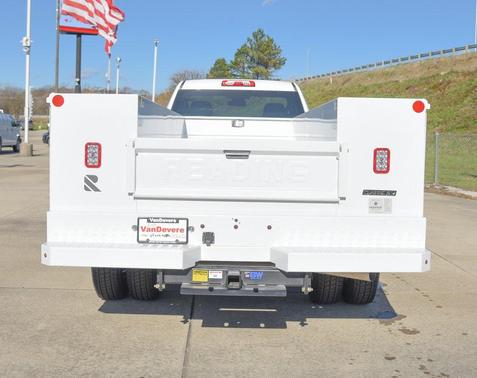 2025 Chevrolet Silverado 3500 WT