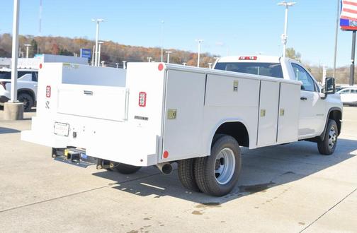2025 Chevrolet Silverado 3500 WT