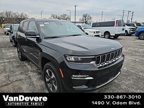 2022 Jeep Grand Cherokee 4xe Base