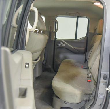 2021 Nissan Frontier SV