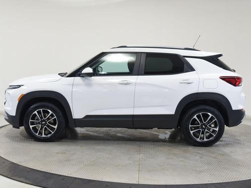 Summit White 2025 Chevrolet Trailblazer LT