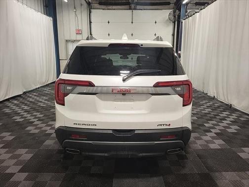 2020 GMC Acadia AWD AT4