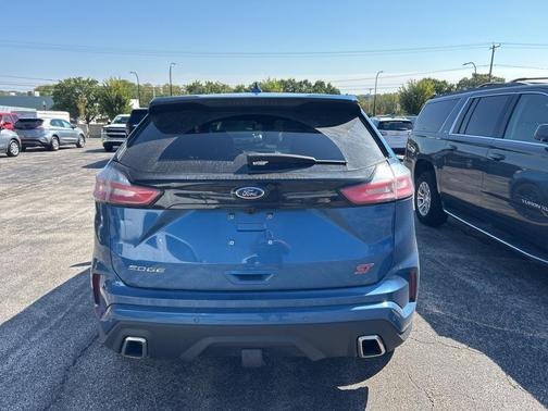 2019 Ford Edge ST