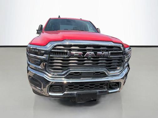 Flame Red Clearcoat 2026 RAM 2500 Big Horn Crew Cab 4x4 6'4' Box