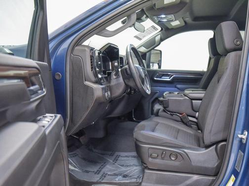 2024 Chevrolet Silverado 2500 LT