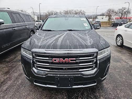 2023 GMC Acadia AWD AT4