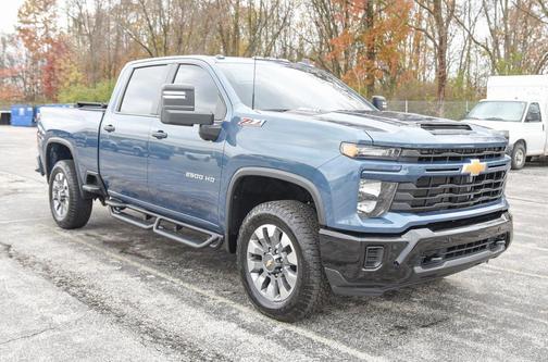2025 Chevrolet Silverado 2500 Custom