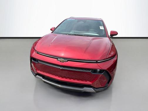 Radiant Red Tintcoat 2025 Chevrolet Equinox EV LT