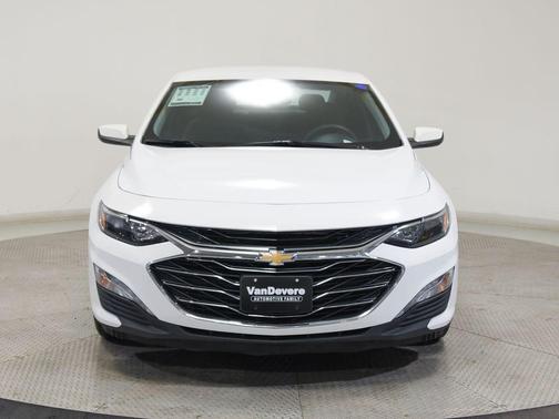 W4e 2024 Chevrolet Malibu 1LT