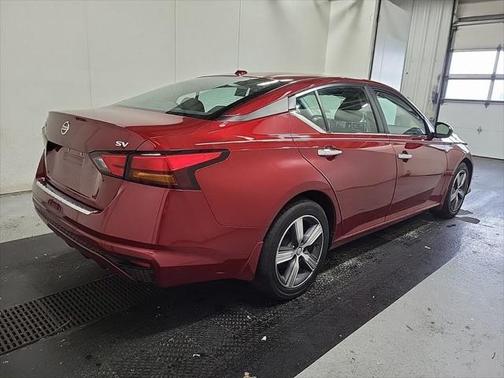 2021 Nissan Altima 2.5 SV