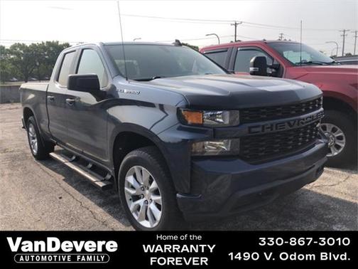 2020 Chevrolet Silverado 1500 Custom