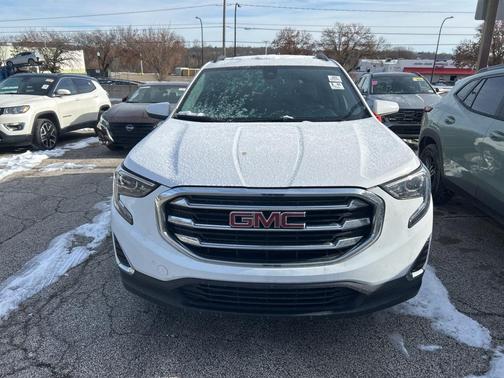 2021 GMC Terrain SLE