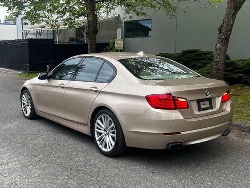 2011 BMW 550 xDrive