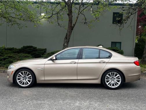2011 BMW 550 xDrive