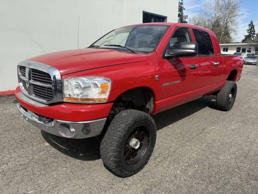 Red 2006 Dodge Ram 2500 SLT Mega Cab