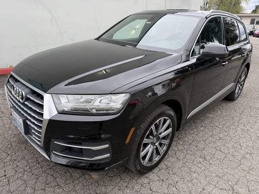 2017 Audi Q7 3.0T Premium