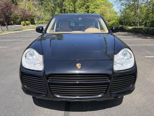 Black 2005 Porsche Cayenne Turbo