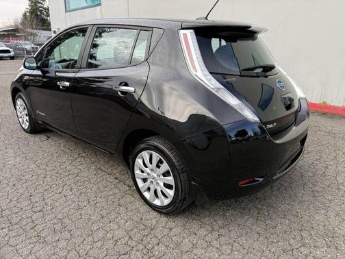 2016 Nissan Leaf S