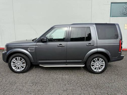 2016 Land Rover LR4 Base