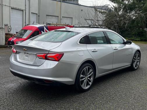 2021 Chevrolet Malibu FWD LT
