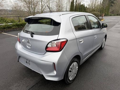 2021 Mitsubishi Mirage ES