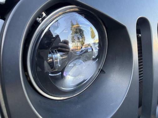 Billet Silver Metallic Clearcoat 2017 Jeep Wrangler Sport