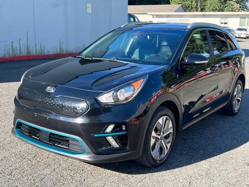 Black 2019 Kia Niro EX