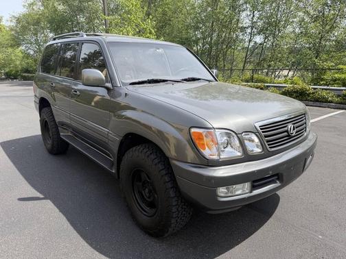 Gray 1999 Lexus LX 470 Base