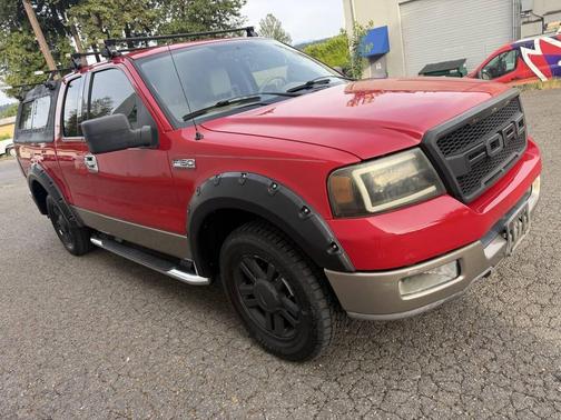 Red 2004 Ford F-150 Lariat SuperCab