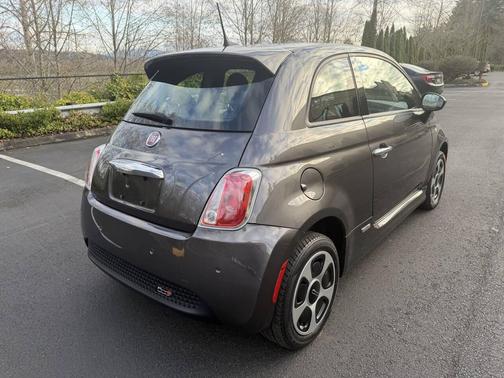 2018 FIAT 500e Battery Electric