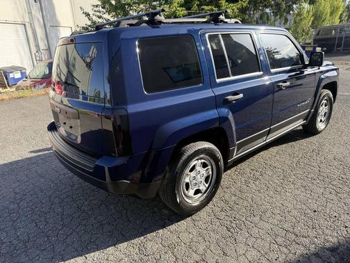 True Blue Pearlcoat 2012 Jeep Patriot Sport