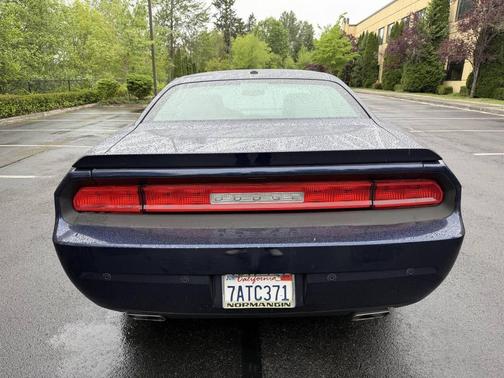 Jazz Blue Pearlcoat 2013 Dodge Challenger R/T