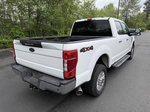 Oxford White 2021 Ford F-250 XLT