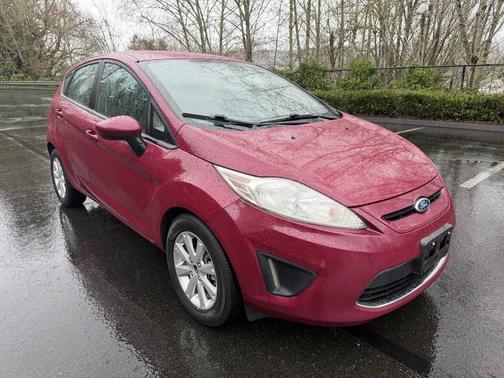2011 Ford Fiesta SE 4dr Hatchback