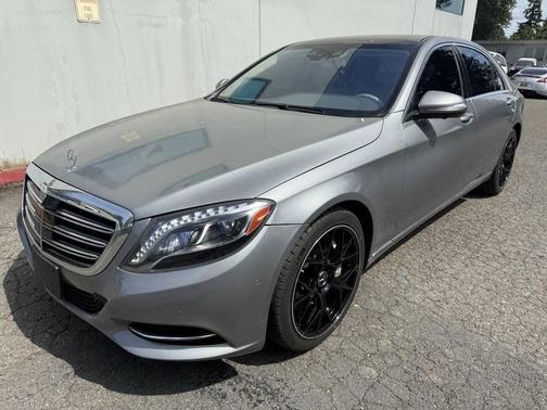 designo Magno Alanite Gray (Matte Finish) 2015 Mercedes-Benz S-Class S 550 4dr Sedan