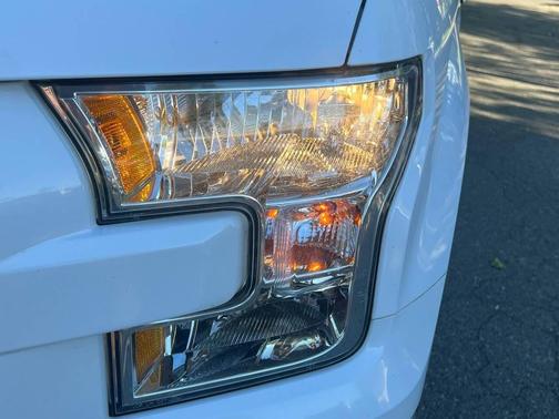Oxford White 2015 Ford F-150 XLT