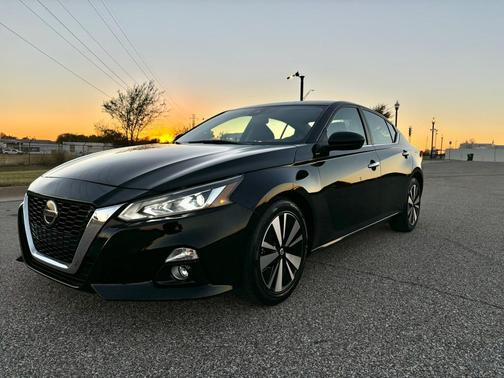2021 Nissan Altima 2.5 SV