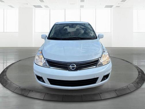2012 Nissan Versa 1.8 S