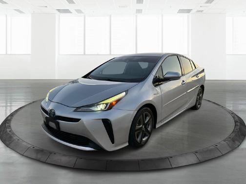 2020 Toyota Prius XLE