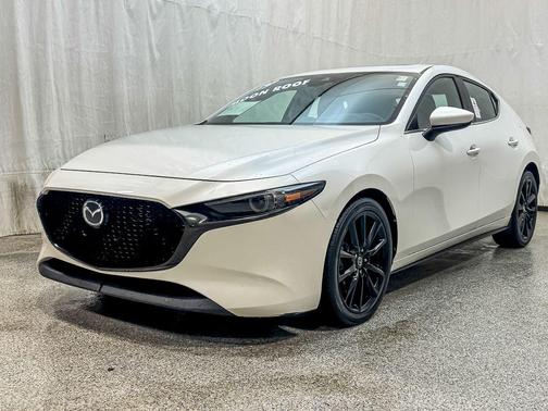 2019 Mazda Mazda3 FWD w/Premium Package