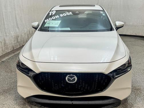 2019 Mazda Mazda3 FWD w/Premium Package