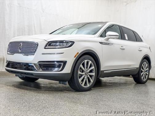 2019 Lincoln Nautilus Select