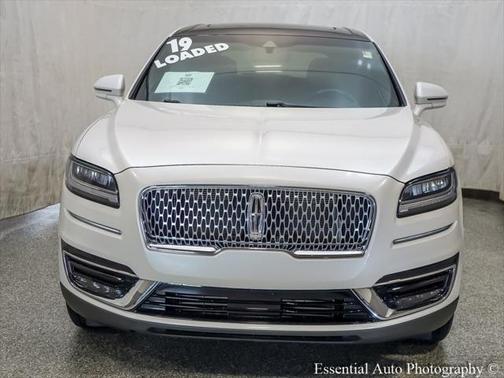 2019 Lincoln Nautilus Select