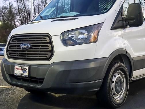 2017 Ford Transit-250 Base