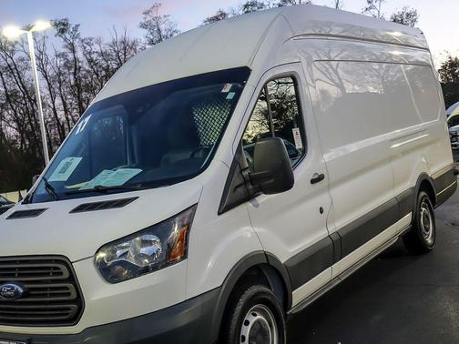 2017 Ford Transit-250 Base