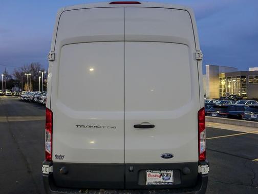 2017 Ford Transit-250 Base