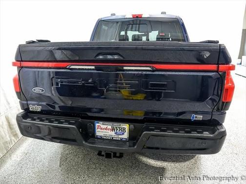 2023 Ford F-150 Lightning LARIAT